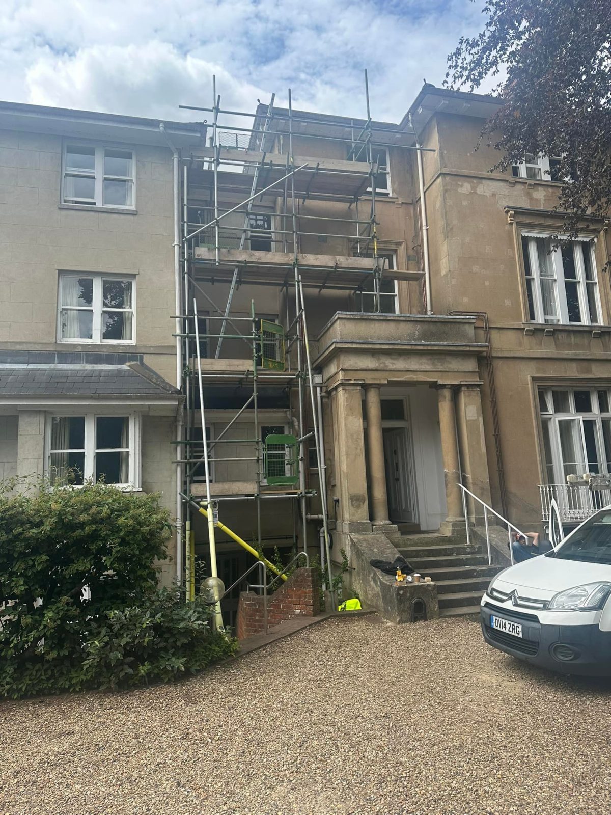 Barney’s Scaffolding Ltd providing secure access solutions across Oxfordshire